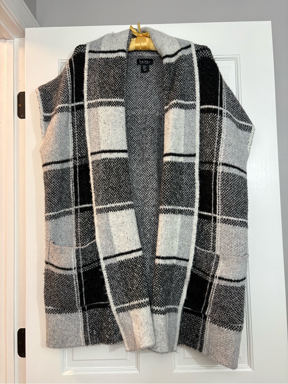 Nicole Miller Black & Gray Plaid Open-Front Sweater Vest with Pockets Size XL